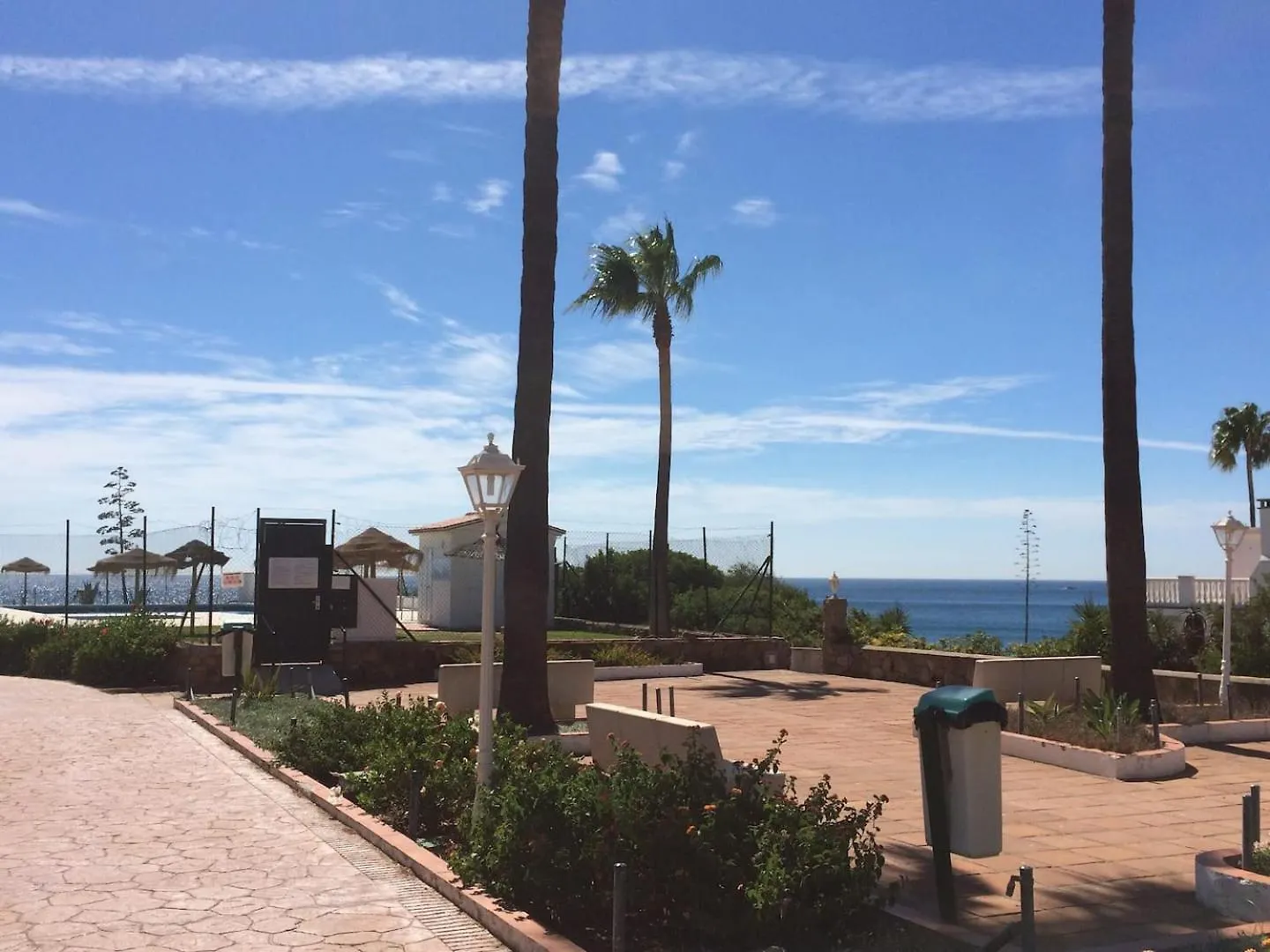Playa Paraiso 86 - Townhouse At The Beach For Up To 6 Guests Manilva 0*,  Spain